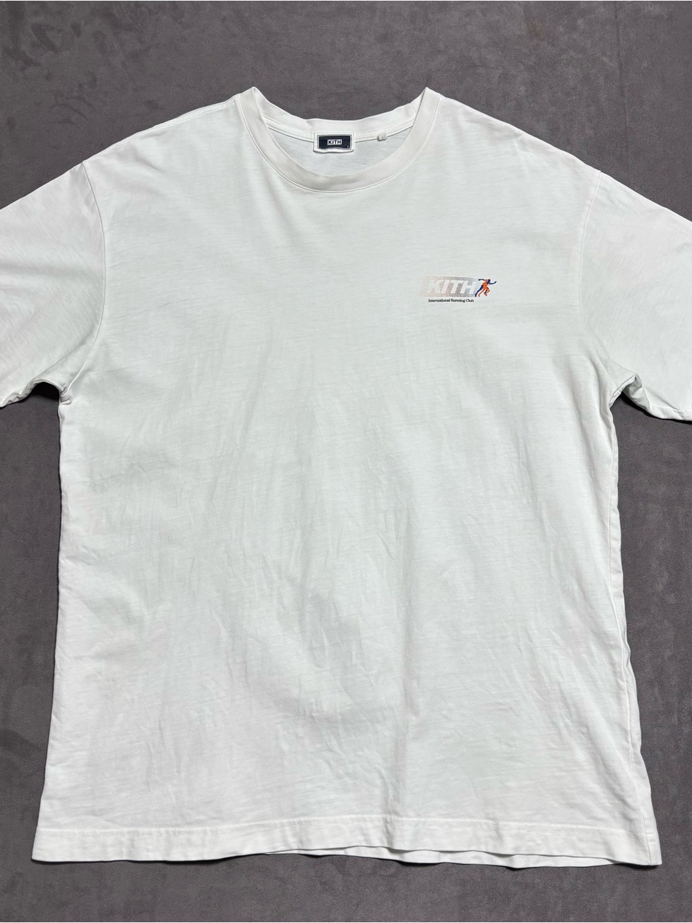 Kith We Run The World Tee Mens Large L White Running Runners Graphic Knicks